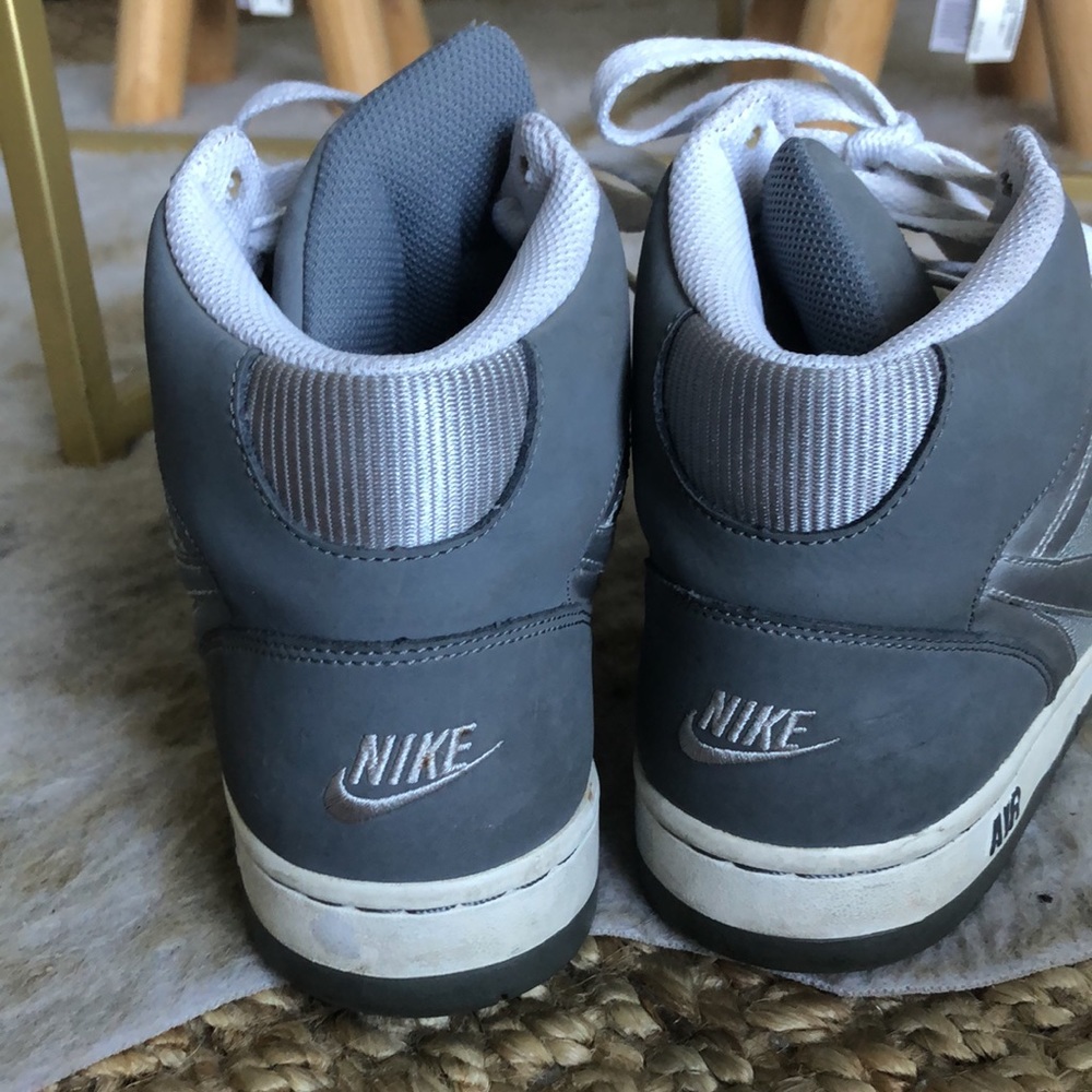 Nike high tops - Picture 4 of 5